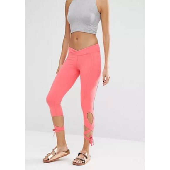 Free People Movement Turnout Leggings Womens S Small Watermelon Cross Front Crop - Picture 13 of 14